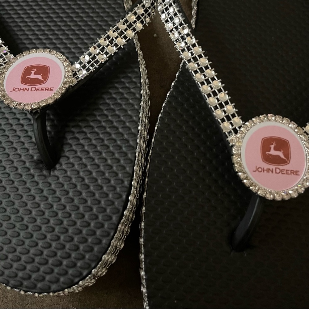 John Deere flip flops